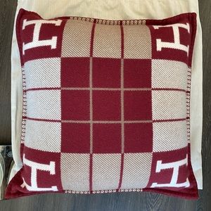 Pair Hermes avalon cashmere pillow cushions